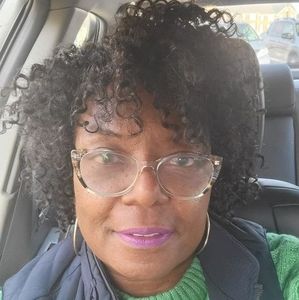 Meet your Posher, Alice